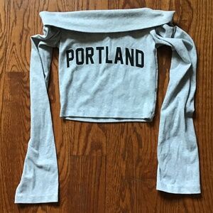 STRADIVARIUS STR GRAY CROPPED PORTLAND OFF THE SHOULDER TOP